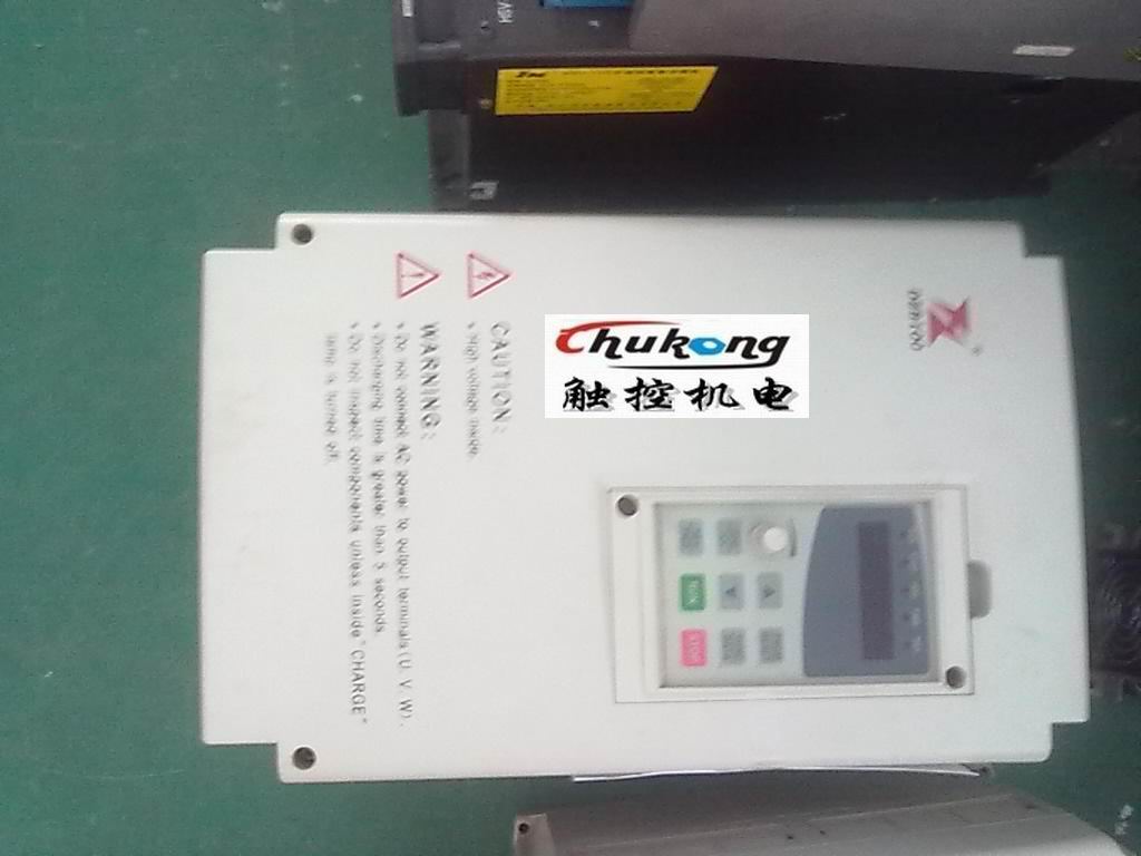 ׃lDXB100B0075LA
