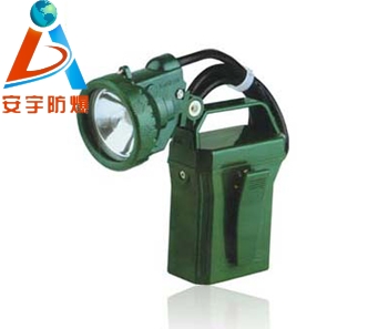 IW5120便攜式免維護強光防爆工作燈