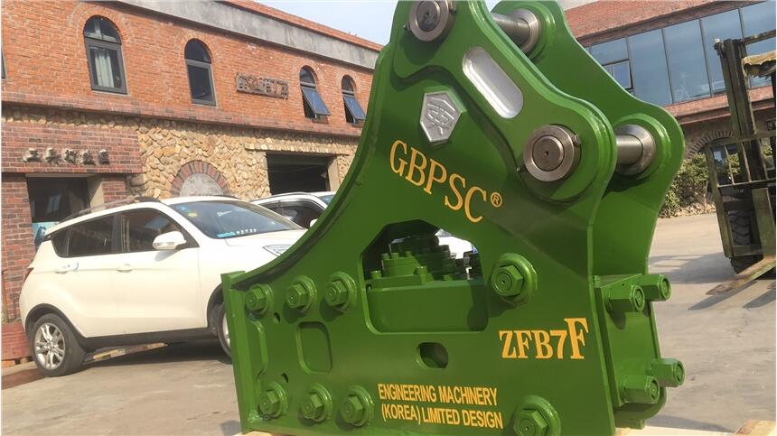 最新出口ZFB7F工兵破碎錘 釬桿直徑135毫米 打擊力超強(qiáng)