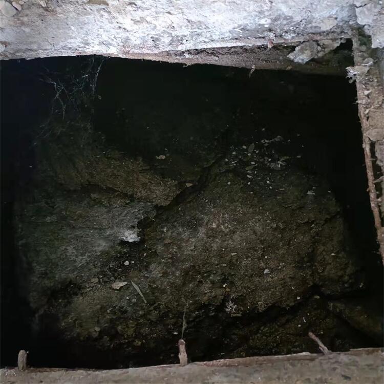 揚(yáng)州市江都污水池清理 抽糞 沉淀池污泥壓榨 污水清運(yùn)電話