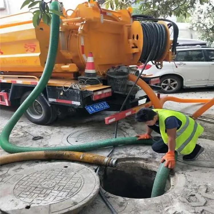南京江寧區(qū)清理污水池化糞池，污泥分離固化壓縮處理