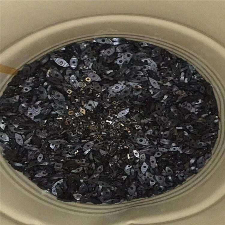 廢舊硬質(zhì)合金刀片回收價格廢數(shù)控刀頭多少錢一公斤