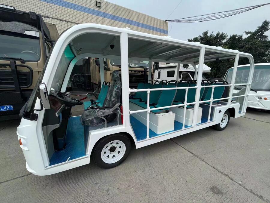 四川電動(dòng)觀光車6座-23座  成都景區(qū)旅游觀光車