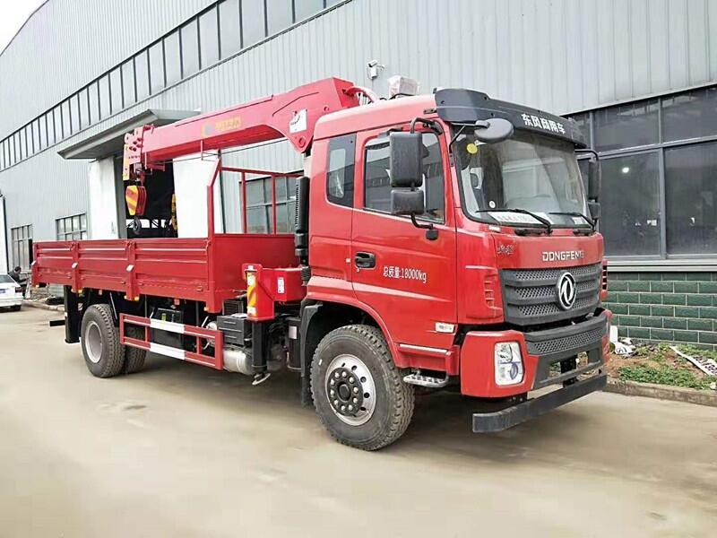 上海哪里有隨車廠家，8噸隨車吊參數(shù)和價(jià)格是多少