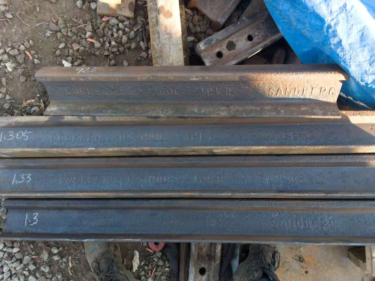 hFS1800܉