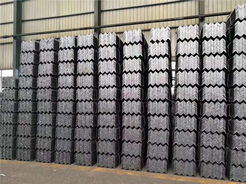 南通Q235B,Q355B熱軋角鋼，槽鋼，工字鋼，扁鋼，圓鋼規(guī)格齊全，價(jià)格優(yōu)惠
