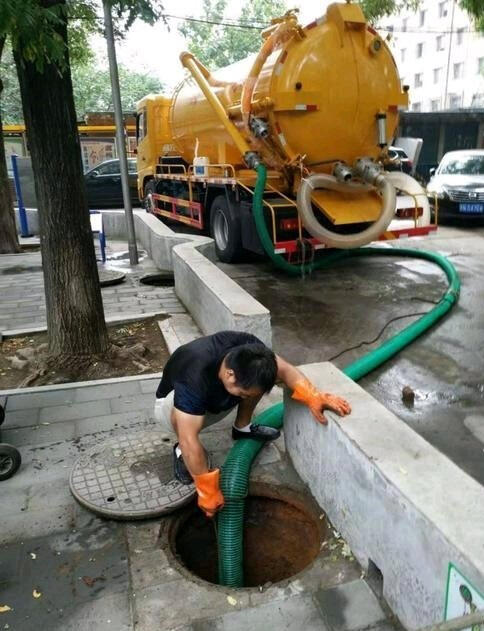 太原市專業(yè)清掏化糞池、抽糞、抽污水、污水處理消納及污水坑清理電話