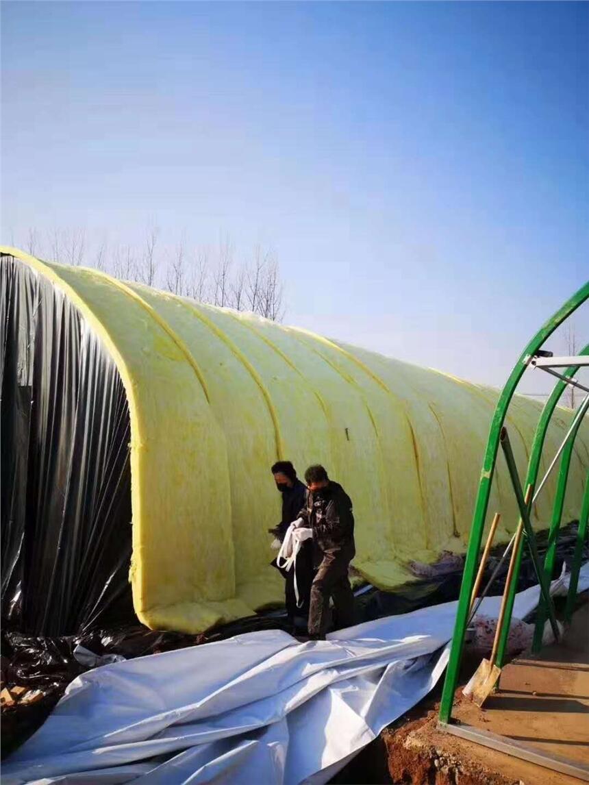 南陽離心玻璃棉板生產(chǎn)廠家