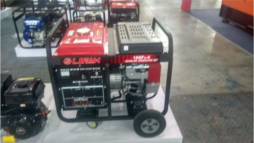 10GF-4力帆汽油發(fā)電機組 10KW力帆汽油發(fā)電機組