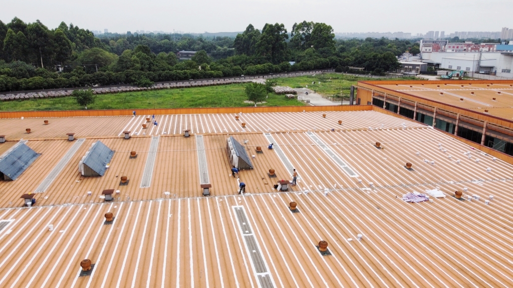 綿陽市廠房屋頂防水補漏，彩鋼瓦屋面漏雨維修，廠房樓頂漏雨維修
