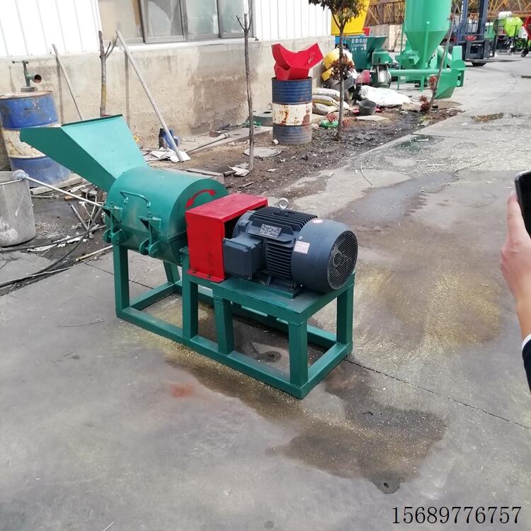 蛋白桑巨菌草粉碎機生產廠家 新款構樹蛋白桑粉碎機