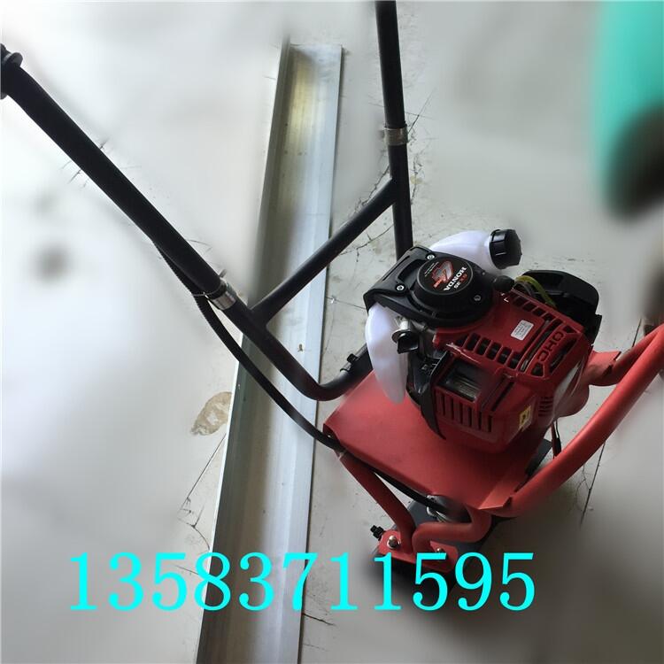 手扶振動尺攤鋪機鼎誠路面機械有現(xiàn)貨DC-25