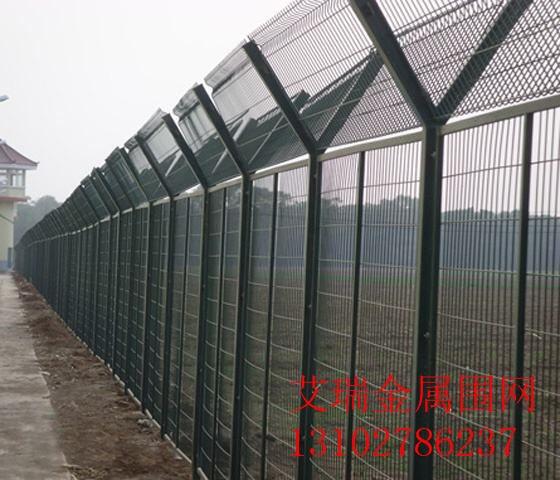 機場圍網-機場邊界隔離網規(guī)格-機場防護安全網廠家供應