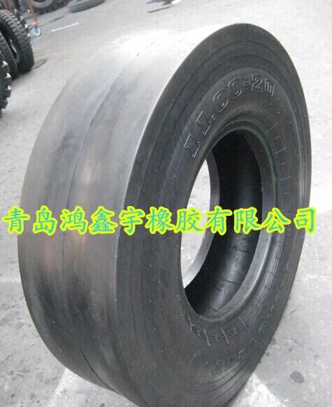壓路機(jī)光面輪胎1000-20工程輪胎型號齊全現(xiàn)貨批發(fā)