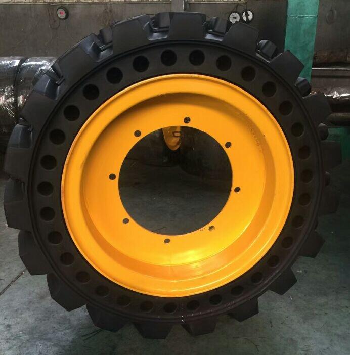 港口物流車專用起重機輪胎825-15現(xiàn)貨批發(fā)