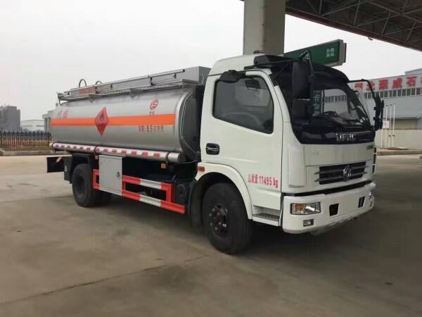 東風(fēng)國(guó)五17噸流動(dòng)加油車柳汽不銹鋼廠家直銷