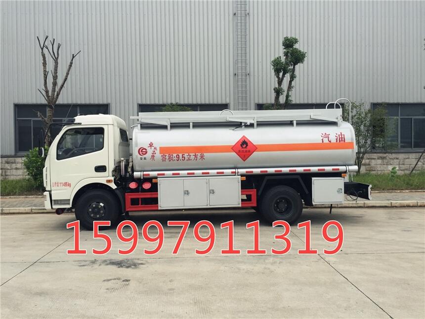 額載7.8噸加油車(chē)可以包上戶