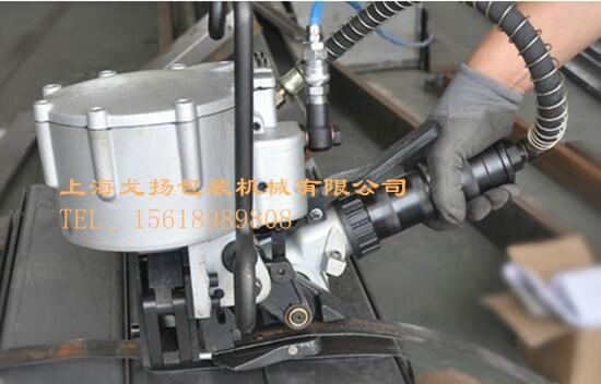 重慶鋼帶打包機(jī)配件 鋼帶打包機(jī)價(jià)格 手工鋼帶打包機(jī)