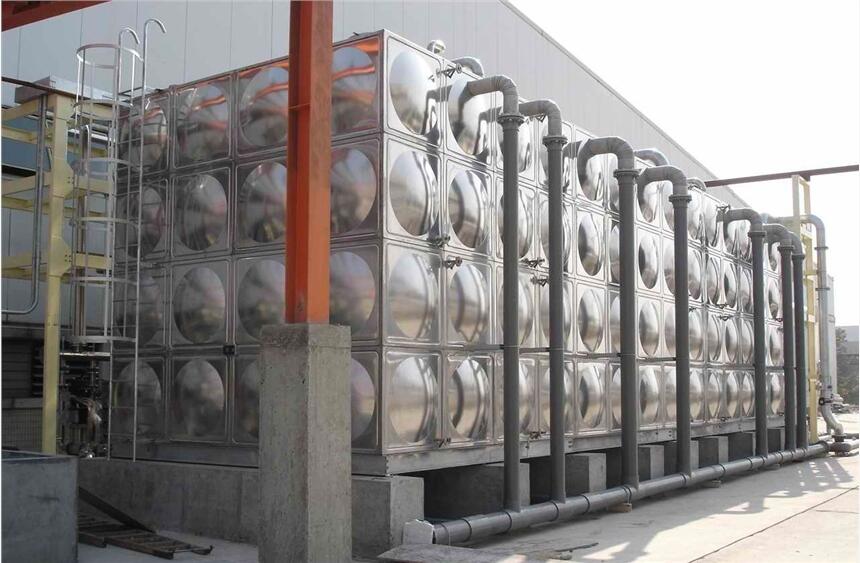中山市不銹鋼保溫水箱_不銹鋼保溫水箱專業(yè)廠家