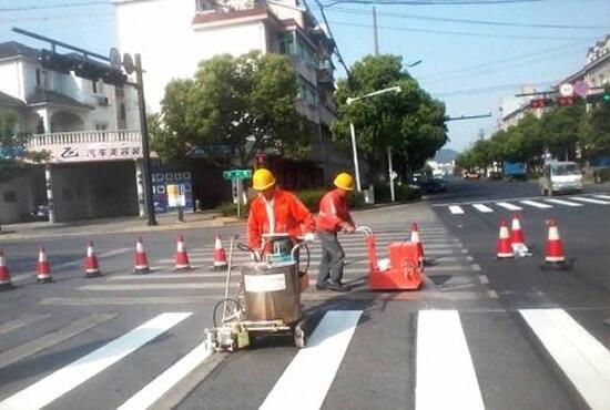 河北石家莊華歐馬路劃線漆 道路劃線 車位劃線超長質(zhì)保