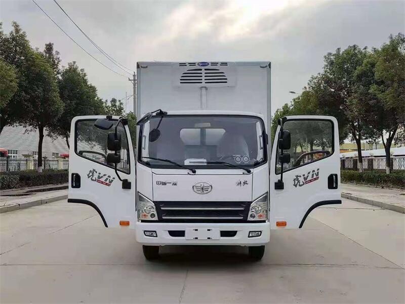 奧鈴4米2瓜果蔬菜冷藏運(yùn)輸車首付多少可以提車