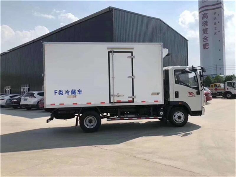 陜汽4.2米瓜果蔬菜冷藏運(yùn)輸車(chē)廠家價(jià)格多少