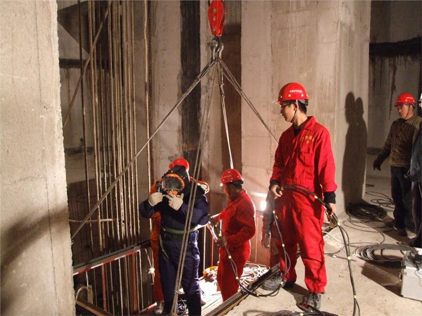 廣宗市政管道砌磚墻封堵需要多少錢、潛水員公司