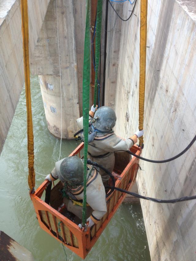 張北市政管道砌磚墻封堵需要多少錢、潛水員公司