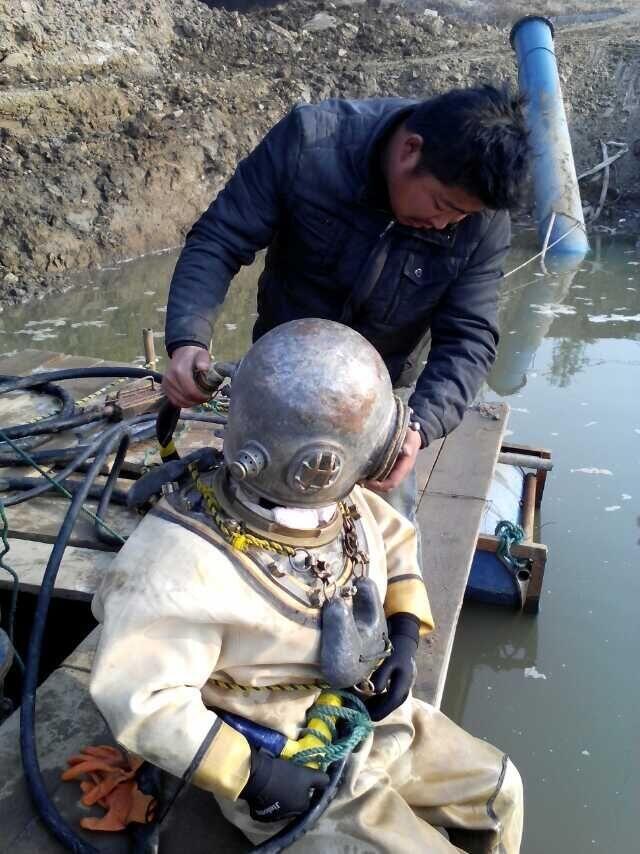 株洲市政管道砌磚墻封堵需要多少錢、潛水員公司