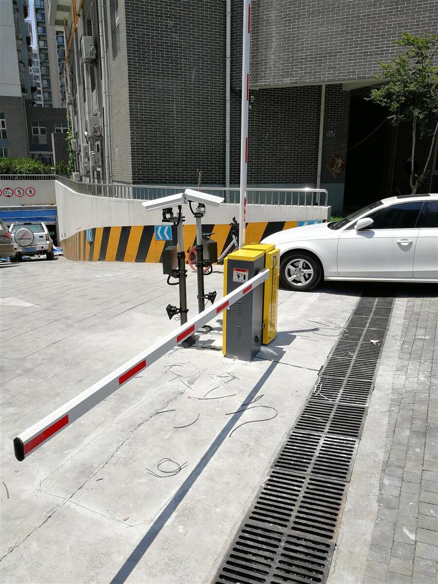 朝陽區(qū)安裝道閘桿 ，智能道閘，崗亭