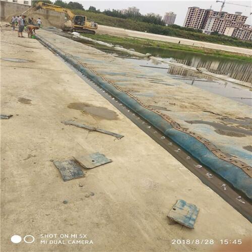 新聞中心:遼寧錦州河道橡膠壩修補{眾拓路橋}養(yǎng)護施工隊