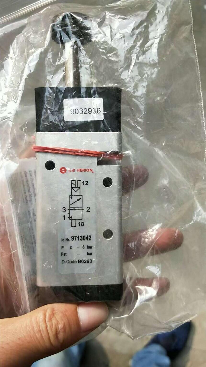 Z늴y