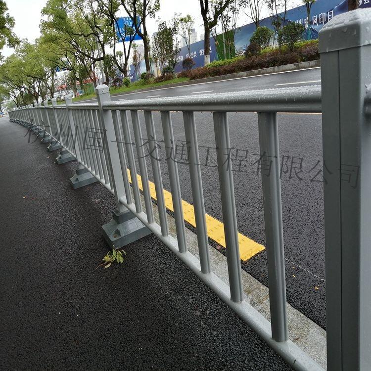 浙江杭州市政鋅鋼護(hù)欄、城市道路護(hù)欄