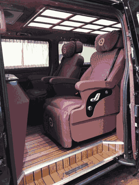 西安合正GMC商務(wù)車內(nèi)飾升級
