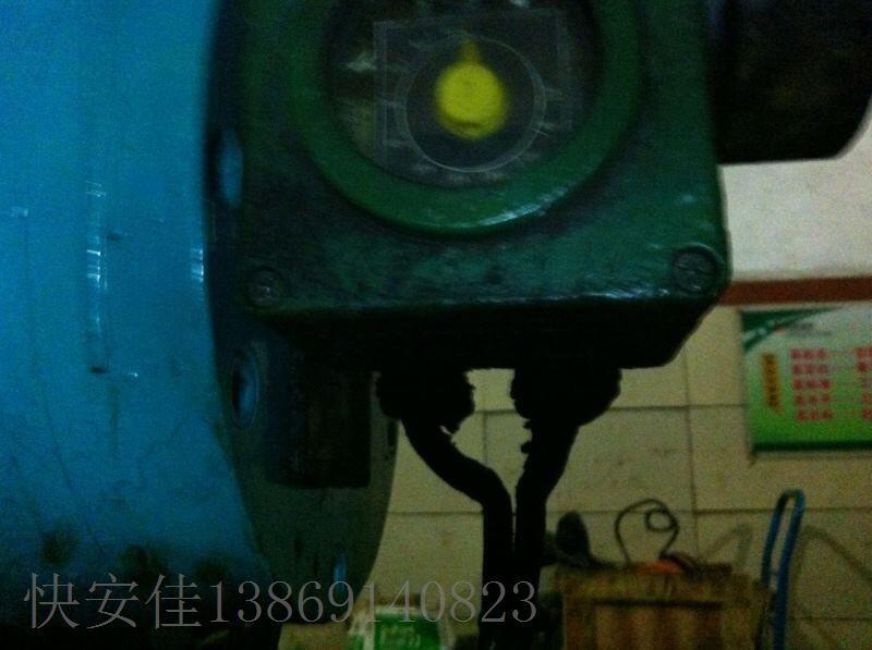 臺(tái)兒莊TDSH193L低溫工業(yè)冷凍機(jī)進(jìn)水維修