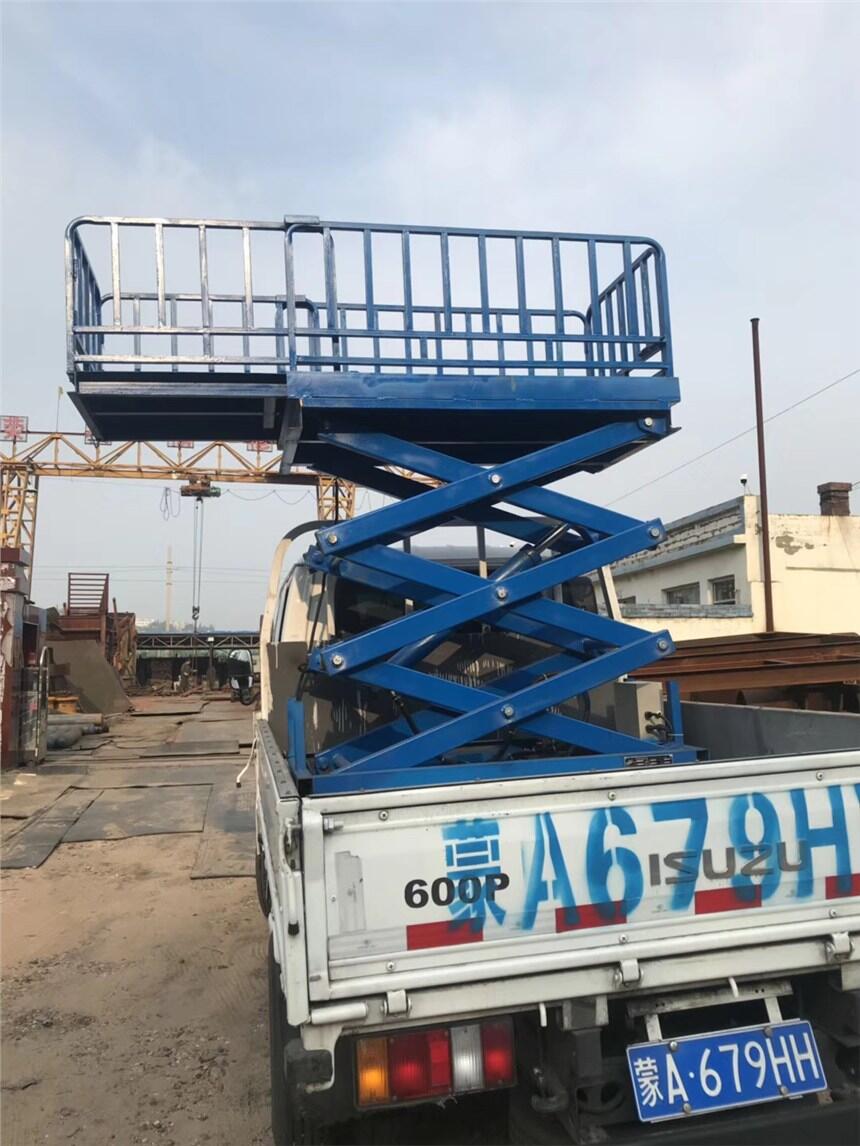 山東車載式升降機(jī)什么價(jià)格？