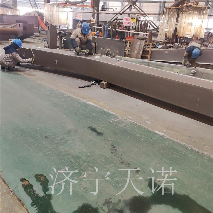 兩節(jié)長臂河道清理刷坡 水路兩用鉤機長臂咨詢天諾放心選購