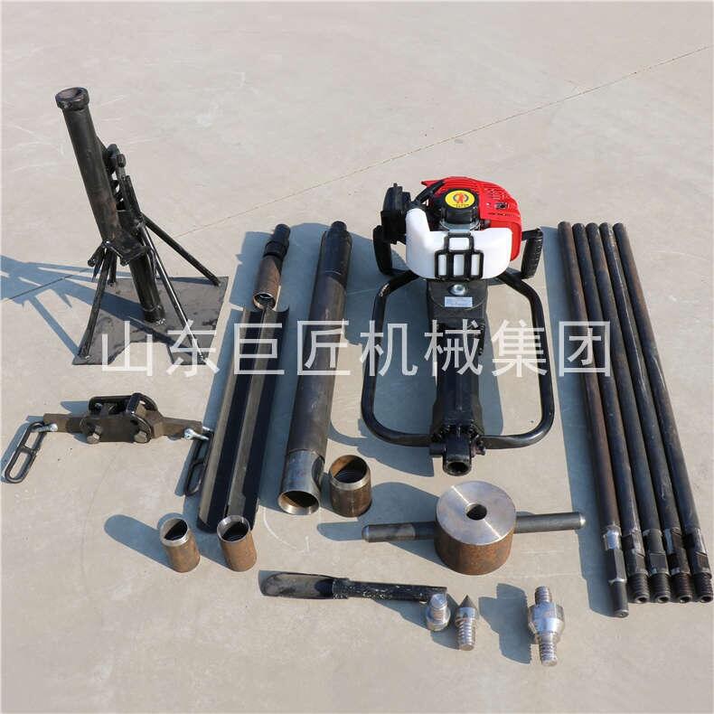 巨匠集團(tuán)提供QTZ-1便攜式取土鉆機(jī)取樣速度快、簡(jiǎn)便