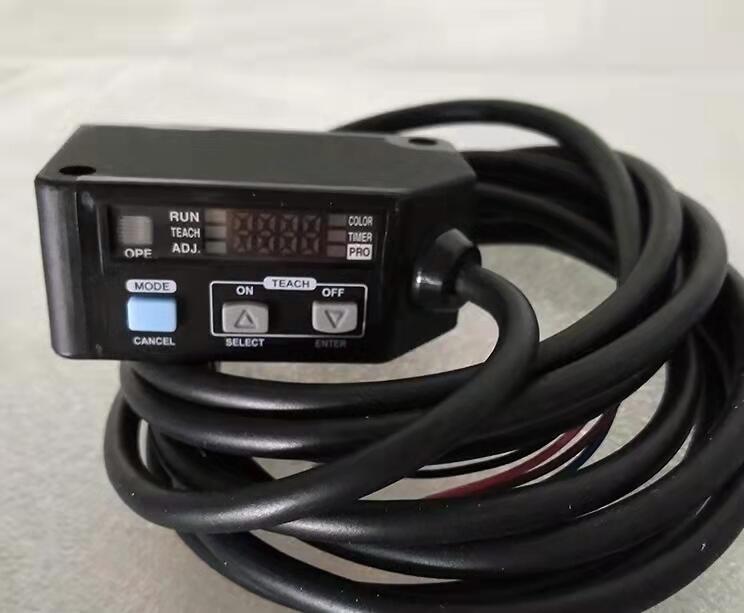 供應(yīng)松下數(shù)字式色標(biāo)傳感器 LX-101-P-Z原裝正品現(xiàn)貨