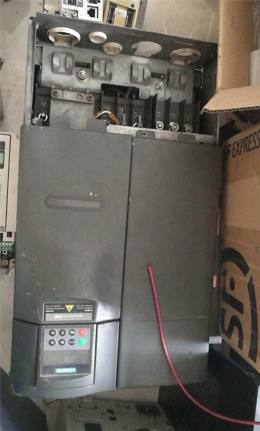 T6SE6440-2UD31-5DA1