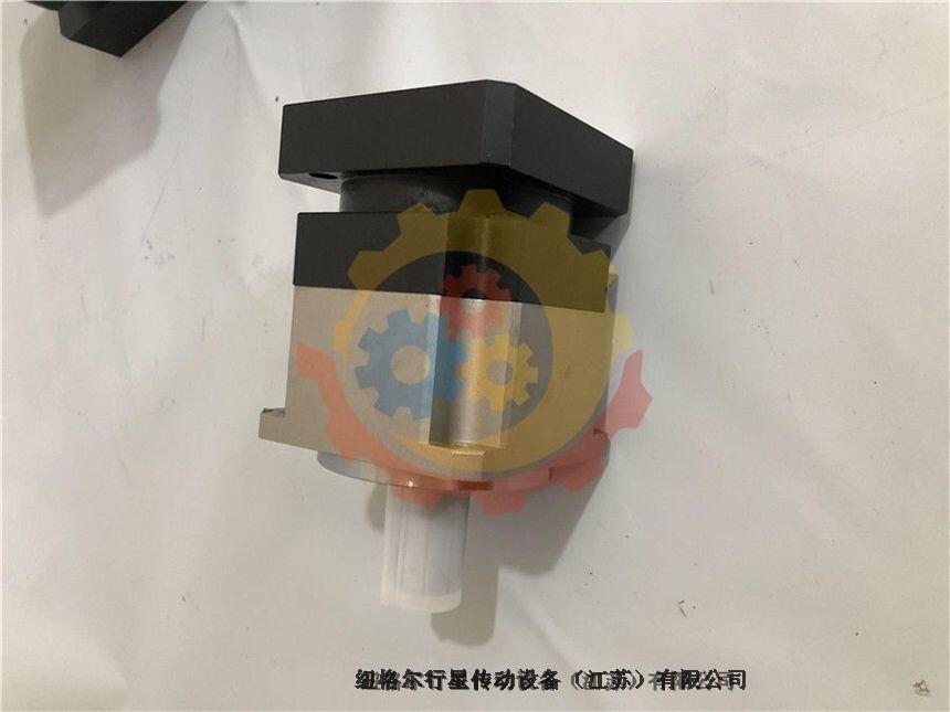 AB142-10-S2-P1電鍍設(shè)備用低噪音行星減速機