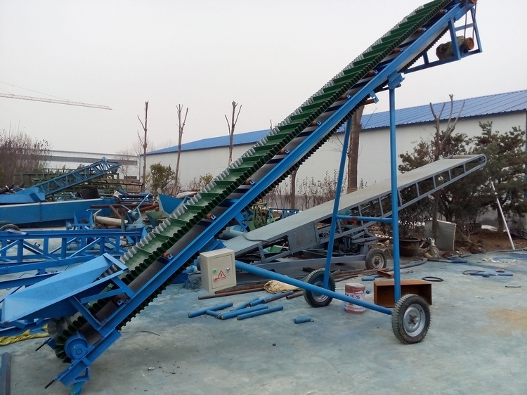固定式擋邊輸送機(jī)包膠滾筒 機(jī)場行李裝卸車輸送機(jī)