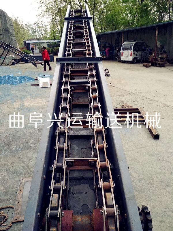 爬坡式刮板機廠家價格低 移動刮板運輸機