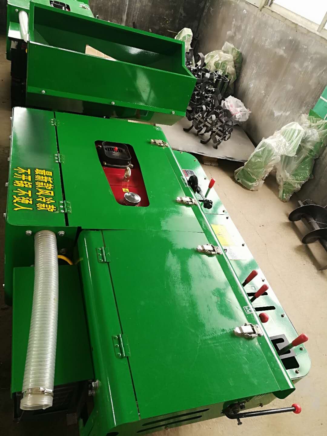 澳門履帶旋耕機(jī)
