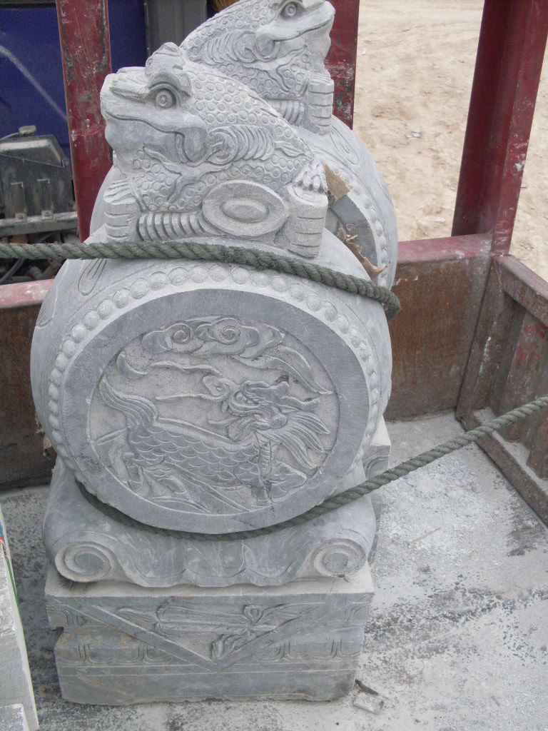供應(yīng)無錫市青石抱鼓石生產(chǎn)廠家、石雕抱鼓石