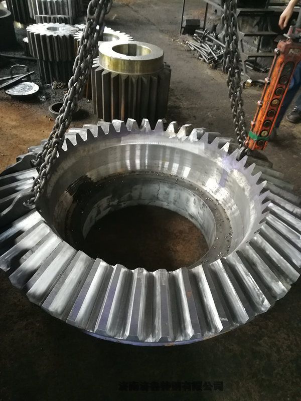 章丘鍛造之鄉(xiāng)加工20MnMoNb鍛打件Q345D多錢(qián)一公斤