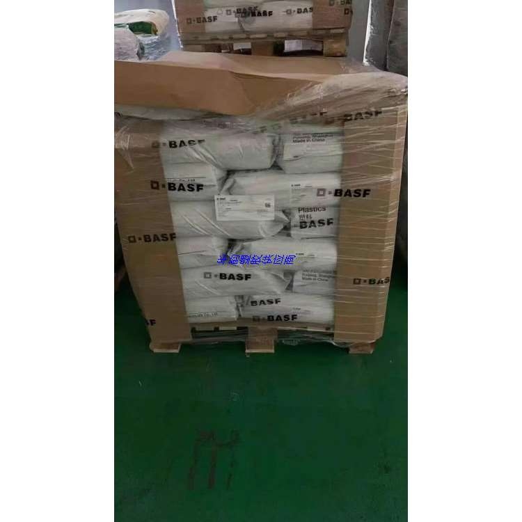 15％玻纖增強PBT德國巴斯夫B4300G3（高韌性）