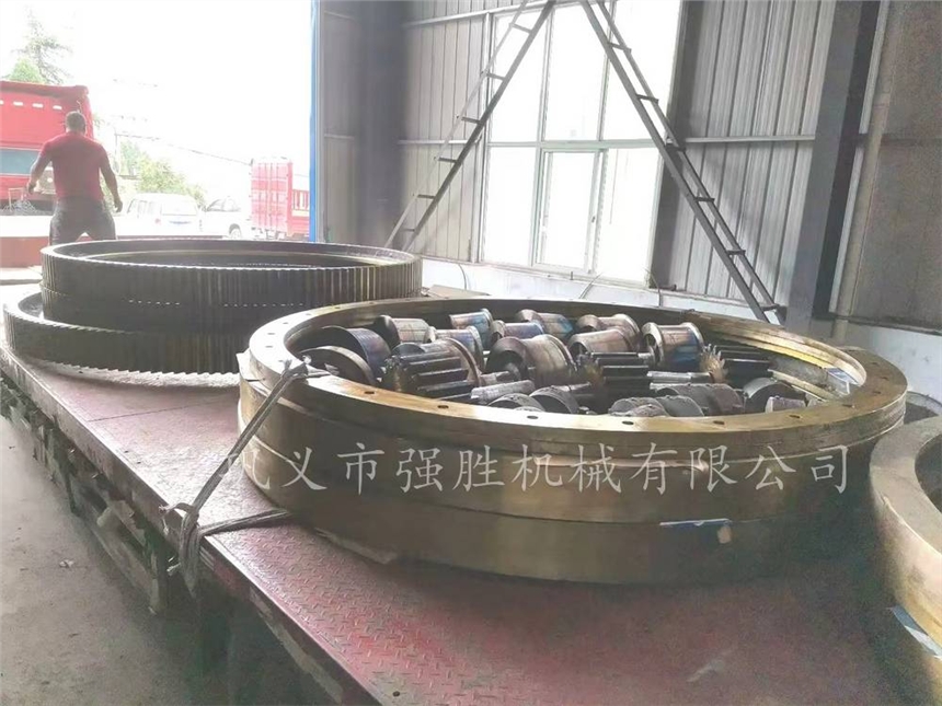 供應(yīng)各種烘干機(jī)大齒輪 提供烘干機(jī)全套配件
