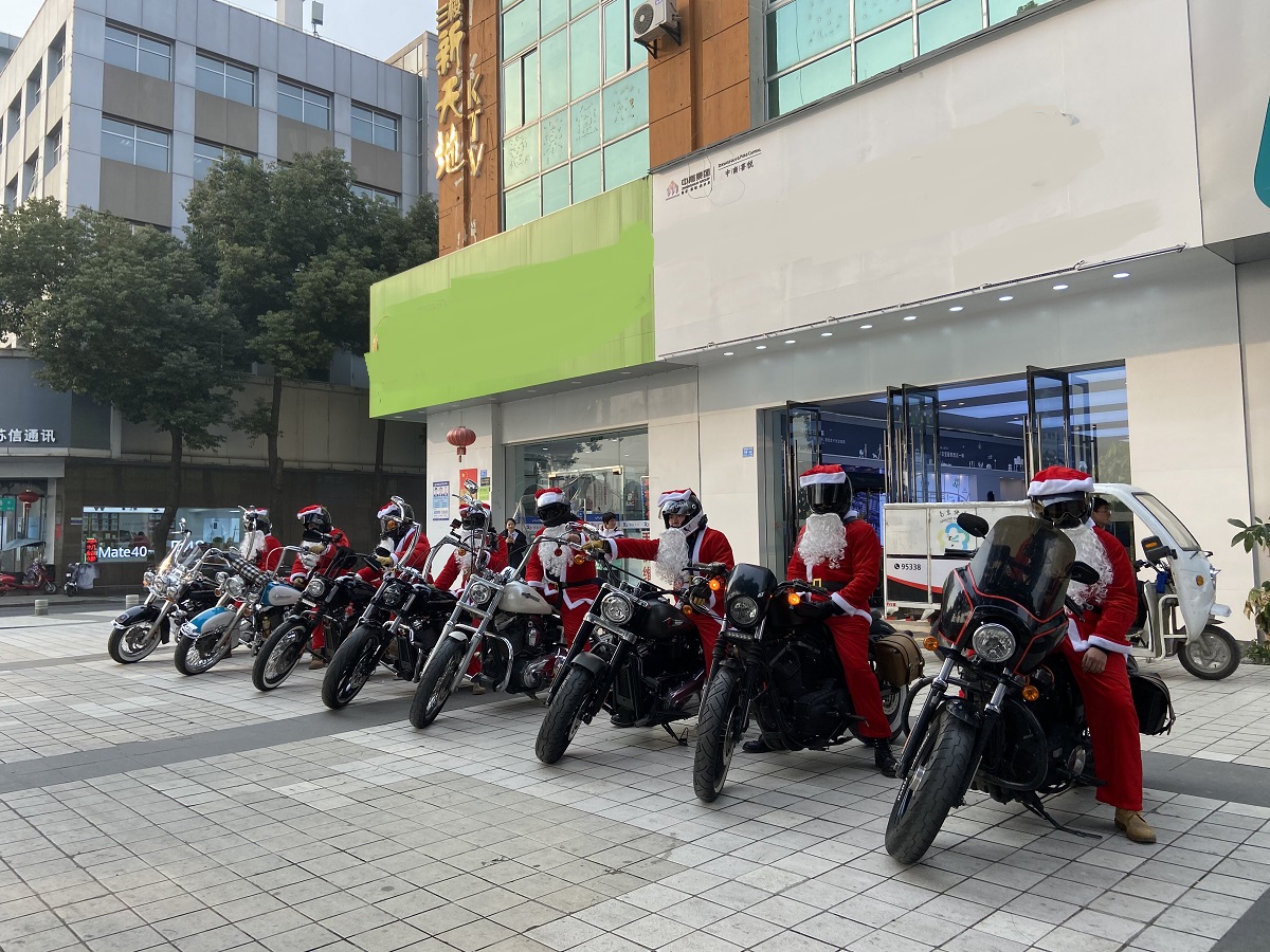 上海租車公司 出租哈雷摩托車 拍電影租哈雷摩托車 哈雷摩托車租賃活動(dòng)宣傳
