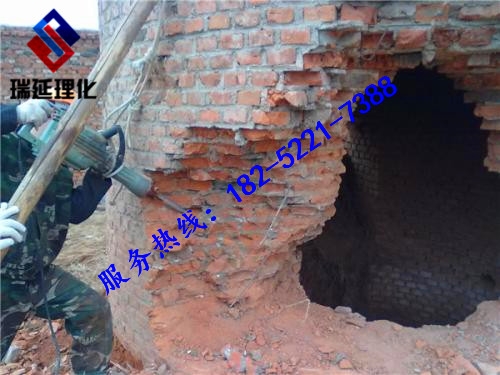 新疆阿克蘇地區(qū)煙囪拆除公司